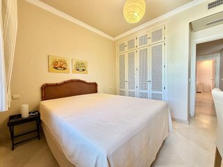 Ático en alquiler en Romana Playa en Marbella