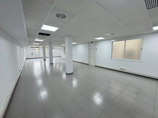Oficina en alquiler en La Nova Esquerra de l'Eixample en Barcelona