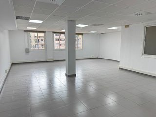 Oficina en alquiler en La Nova Esquerra de l'Eixample en Barcelona