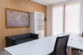 Oficina en alquiler en Nueva Andalucía centro en Marbella