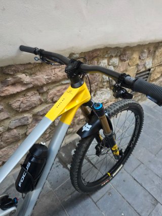 Mondraker RAZE CARBON RR MTB