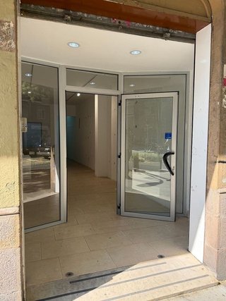 Local comercial en alquiler en Sants-Badal en Barcelona