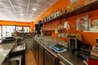 Local comercial en venta en El Bajondillo en Torremolinos