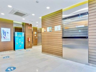 Oficina en alquiler en Les Corts en Barcelona