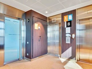 Oficina en alquiler en Les Corts en Barcelona