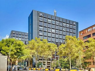 Oficina en alquiler en Les Corts en Barcelona