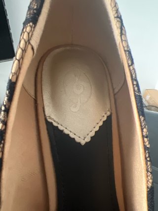 Zapatos de tacón Stradivarius encaje