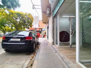 Local comercial en alquiler en El Castell-Poble Vell en Castelldefels