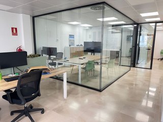 Oficina en alquiler en La Nova Esquerra de l'Eixample en Barcelona