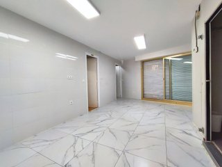 Local comercial en venta en Palau-solità i Plegamans