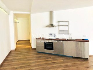 Local comercial en venta en El Parc i la Llacuna del Poblenou en Barcelona