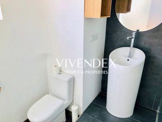 Local comercial en venta en El Parc i la Llacuna del Poblenou en Barcelona