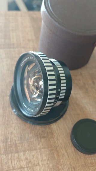 Carl Zeiss Flektogon 20mm f4