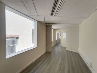 Oficina en venta en El Raval en Barcelona