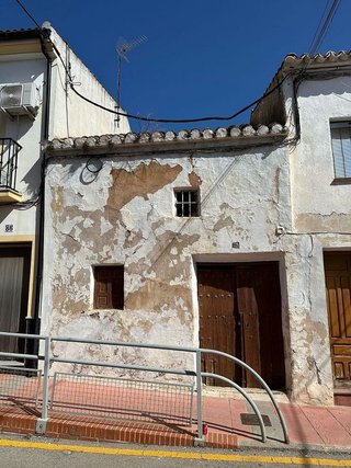 Casa adosada en venta en Campillos