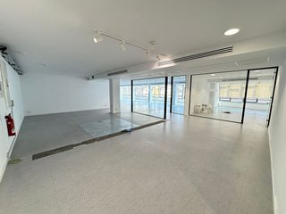 Oficina en alquiler en Les Corts en Barcelona