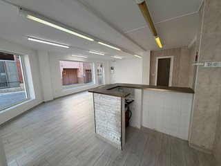 Local comercial en alquiler en Alcarràs