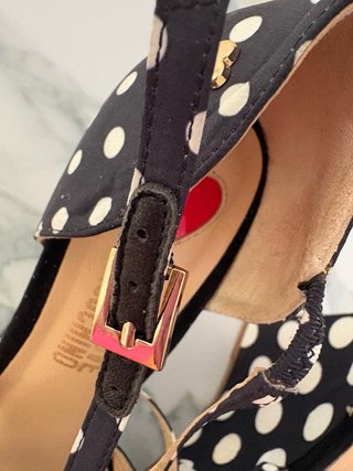 Scarpe Moschino Pois Nere e Bianche