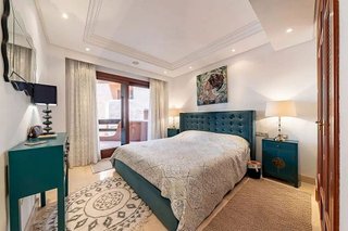Piso en venta en El Padrón - El Velerín - Voladilla en Estepona