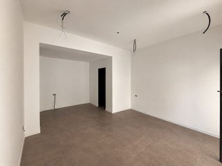 Local comercial en venta en Sants-Badal en Barcelona