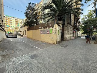 Garaje en venta en L'Antiga Esquerra de l'Eixample en Barcelona