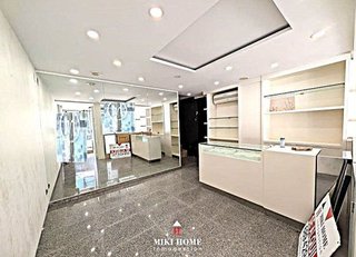 Local comercial en alquiler en Binéfar