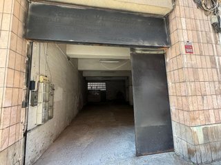 Local comercial en alquiler en Instituts - Universitat en Lleida