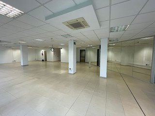 Oficina en alquiler en Sants en Barcelona