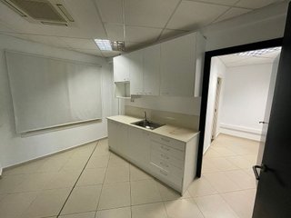 Oficina en alquiler en Sants en Barcelona