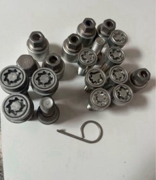 Tornillos antirrobo VW golf Audi seat vw T4 T5T6.1