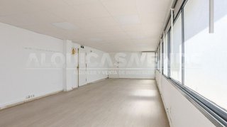 Oficina en alquiler en Triana Casco Antiguo en Sevilla