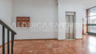 Oficina en alquiler en Triana Casco Antiguo en Sevilla