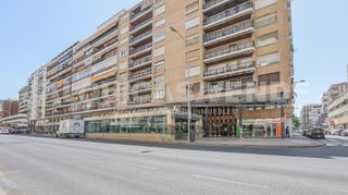 Oficina en alquiler en Triana Casco Antiguo en Sevilla