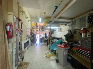 Local comercial en alquiler en Pueblo Nuevo en Madrid