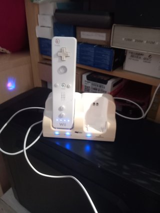 Cargador Doble Baterías Wii + Cable USB
