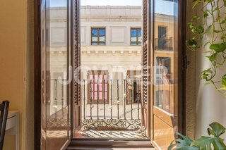 Piso en alquiler en Cortes - Huertas en Madrid
