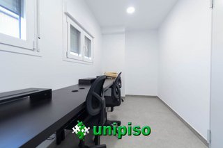 Piso en alquiler en Palos de Moguer en Madrid