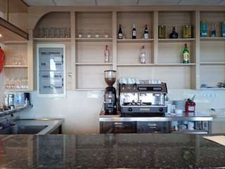 Local comercial en alquiler en L'Ametlla de Mar en Ametlla de Mar, l´