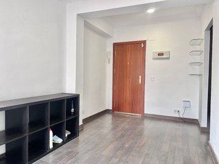 Piso en alquiler en Pradolongo en Madrid