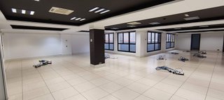 Oficina en alquiler en La Maternitat i Sant Ramon en Barcelona