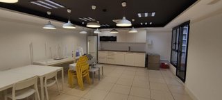 Oficina en alquiler en La Maternitat i Sant Ramon en Barcelona