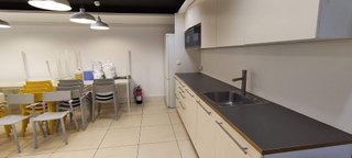 Oficina en alquiler en La Maternitat i Sant Ramon en Barcelona