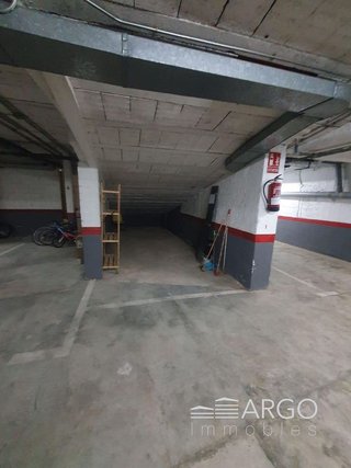 Garaje en venta en Sarrià en Barcelona