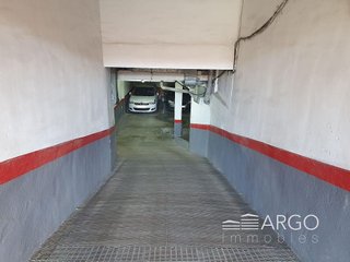 Garaje en venta en Sarrià en Barcelona