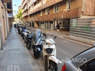 Garaje en venta en Sarrià en Barcelona