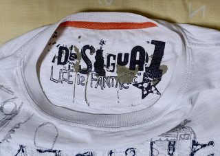 Camiseta Desigual - Talla XL