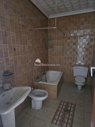 Casa adosada en venta en Alcaudete