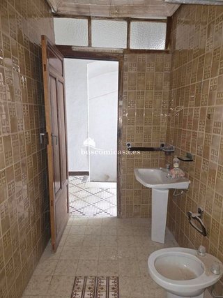 Casa adosada en venta en Alcaudete
