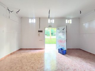 Local comercial en venta en Berriozar