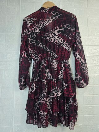 Vestido estampado leopardo multicor